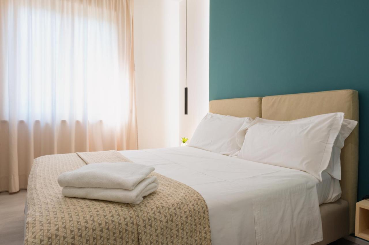 Plana Hotel Caserta Bagian luar foto