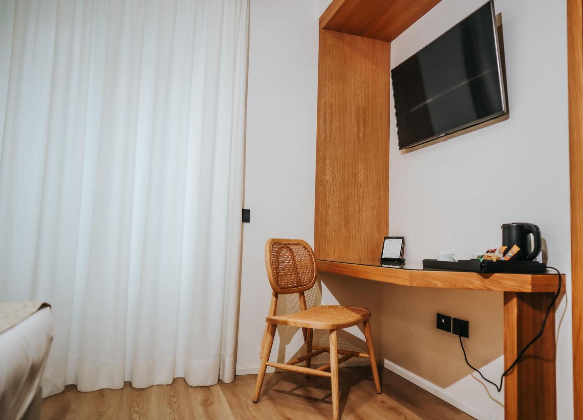 Plana Hotel Caserta Bagian luar foto