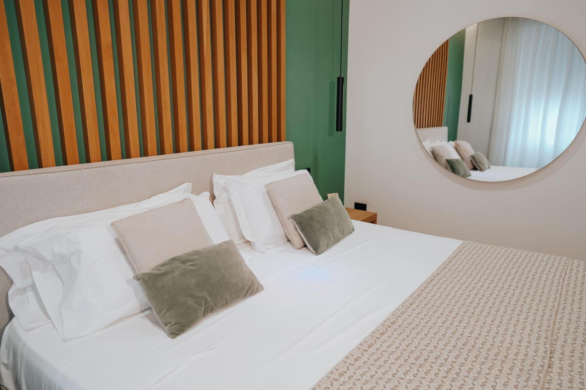 Plana Hotel Caserta Bagian luar foto